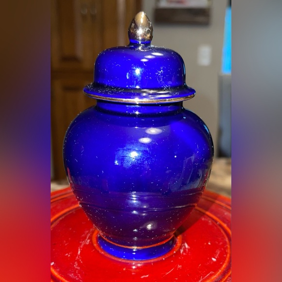 KUTANI Cobalt Blue Ginger Jar - Picture 4 of 7